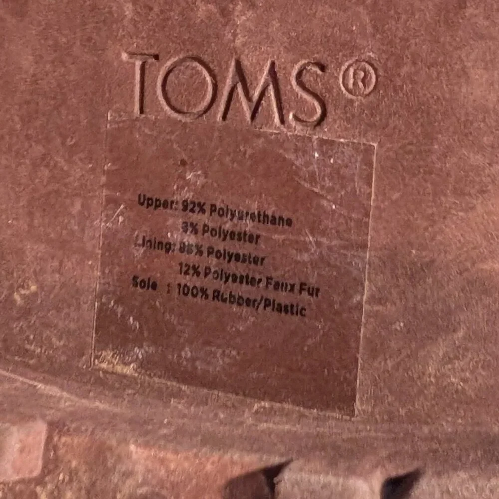 Toms color brownish